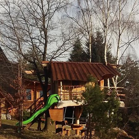 ホテル Bacowka Jamna Palesnica エクステリア 写真
