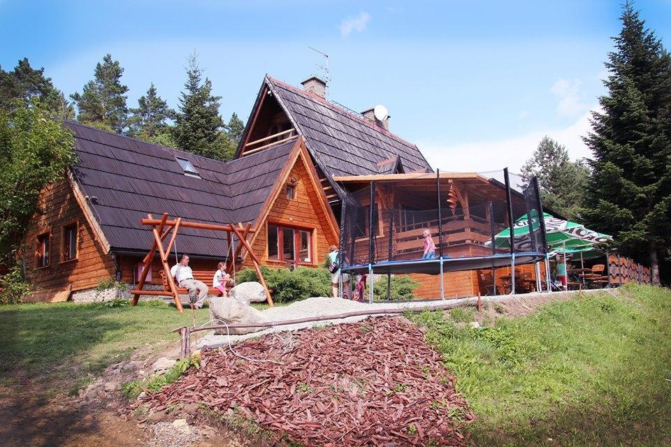 ホテル Bacowka Jamna Palesnica エクステリア 写真